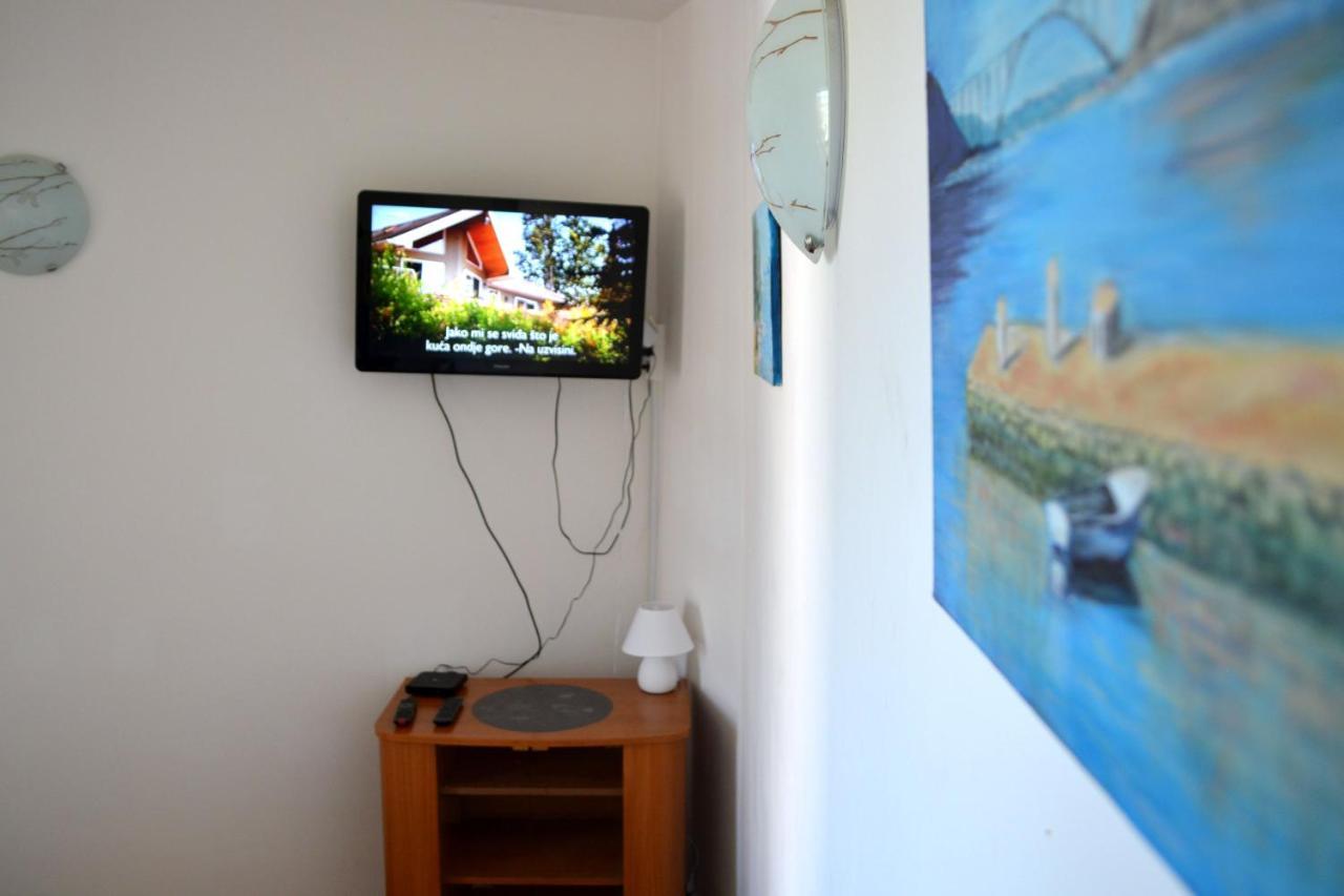 Bright And Charming Studio Apartment Рийека Екстериор снимка